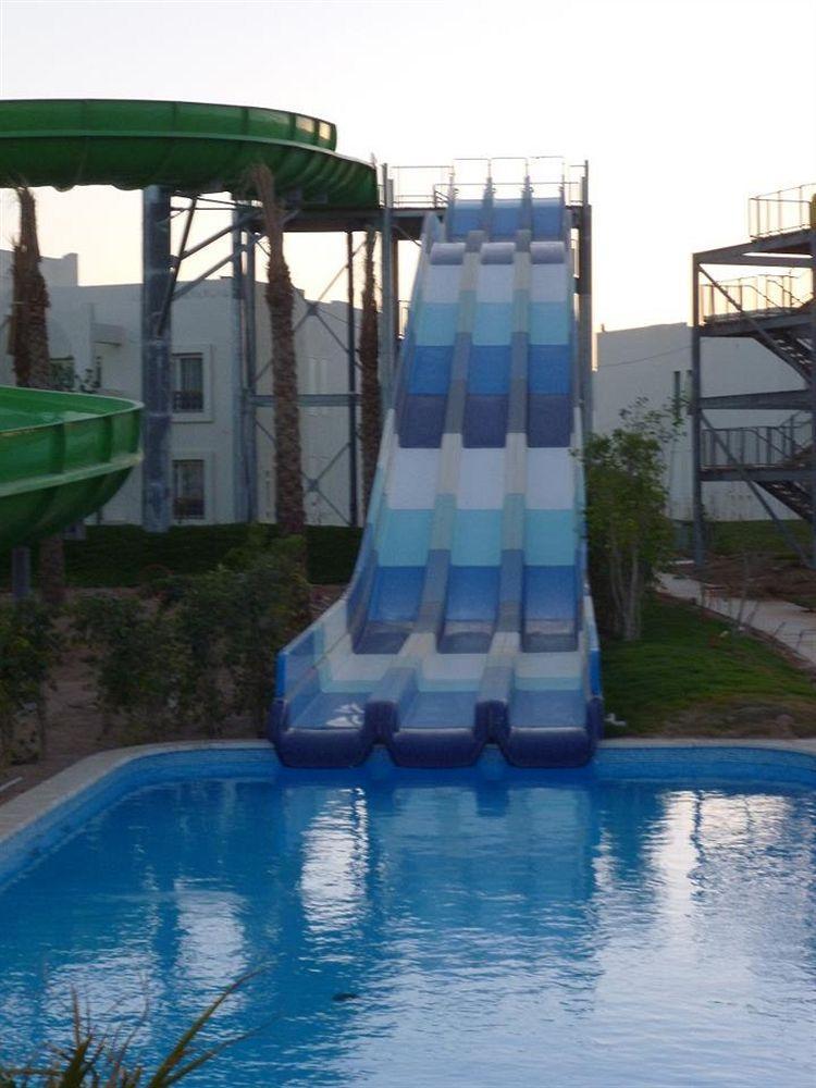 Le Royal Holiday Resort Aqua Park Sharm El-Sheikh Exterior foto