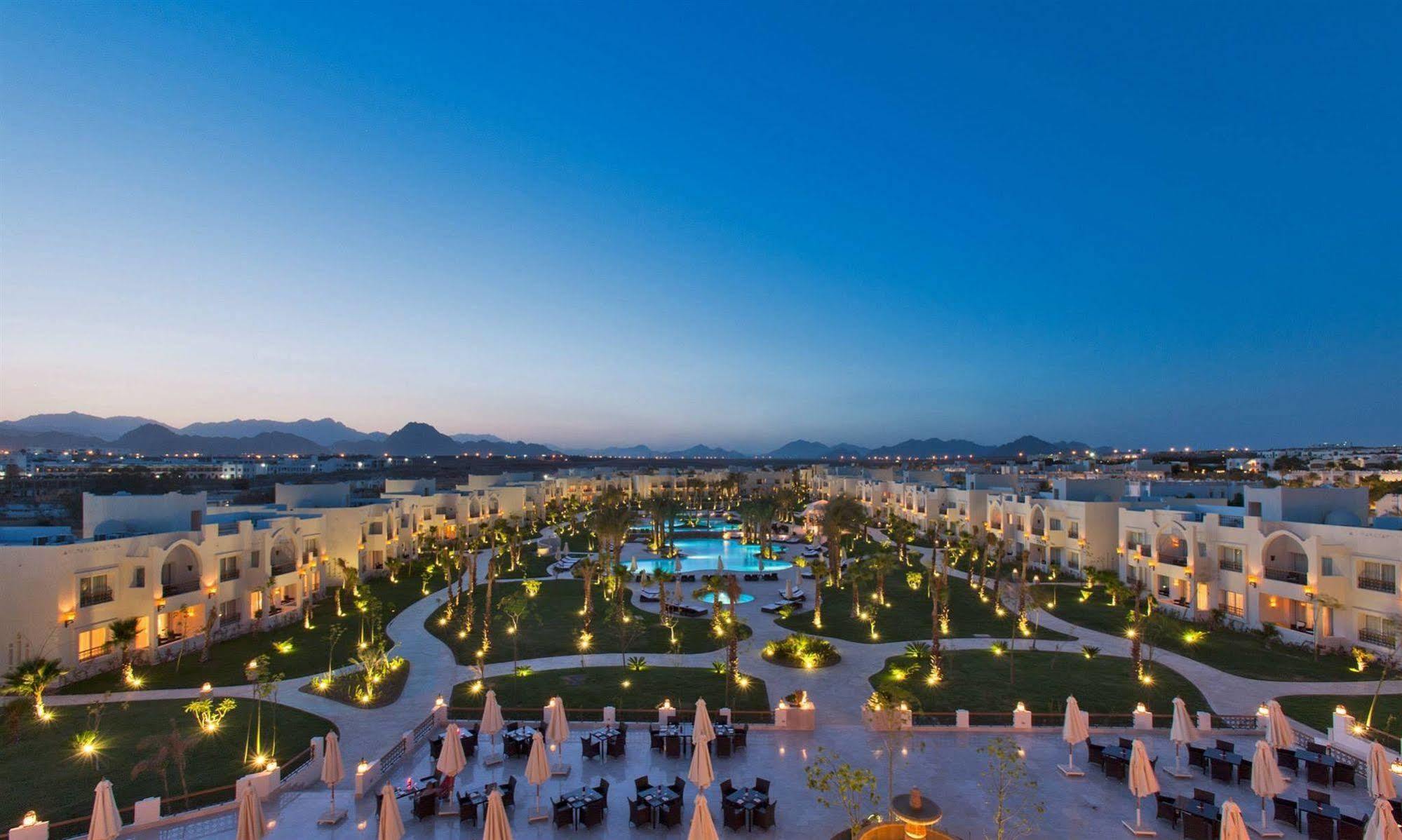 Le Royal Holiday Resort Aqua Park Sharm El-Sheikh Exterior foto